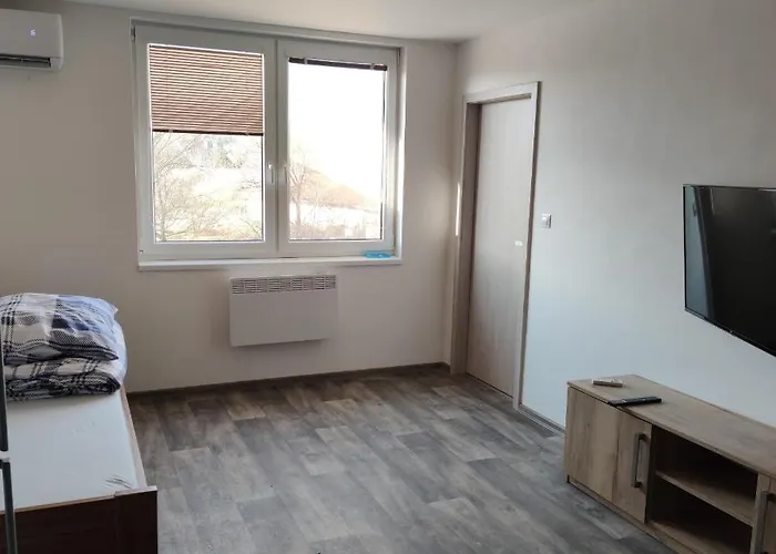 Na Sklepe U Spacira Lägenhet
